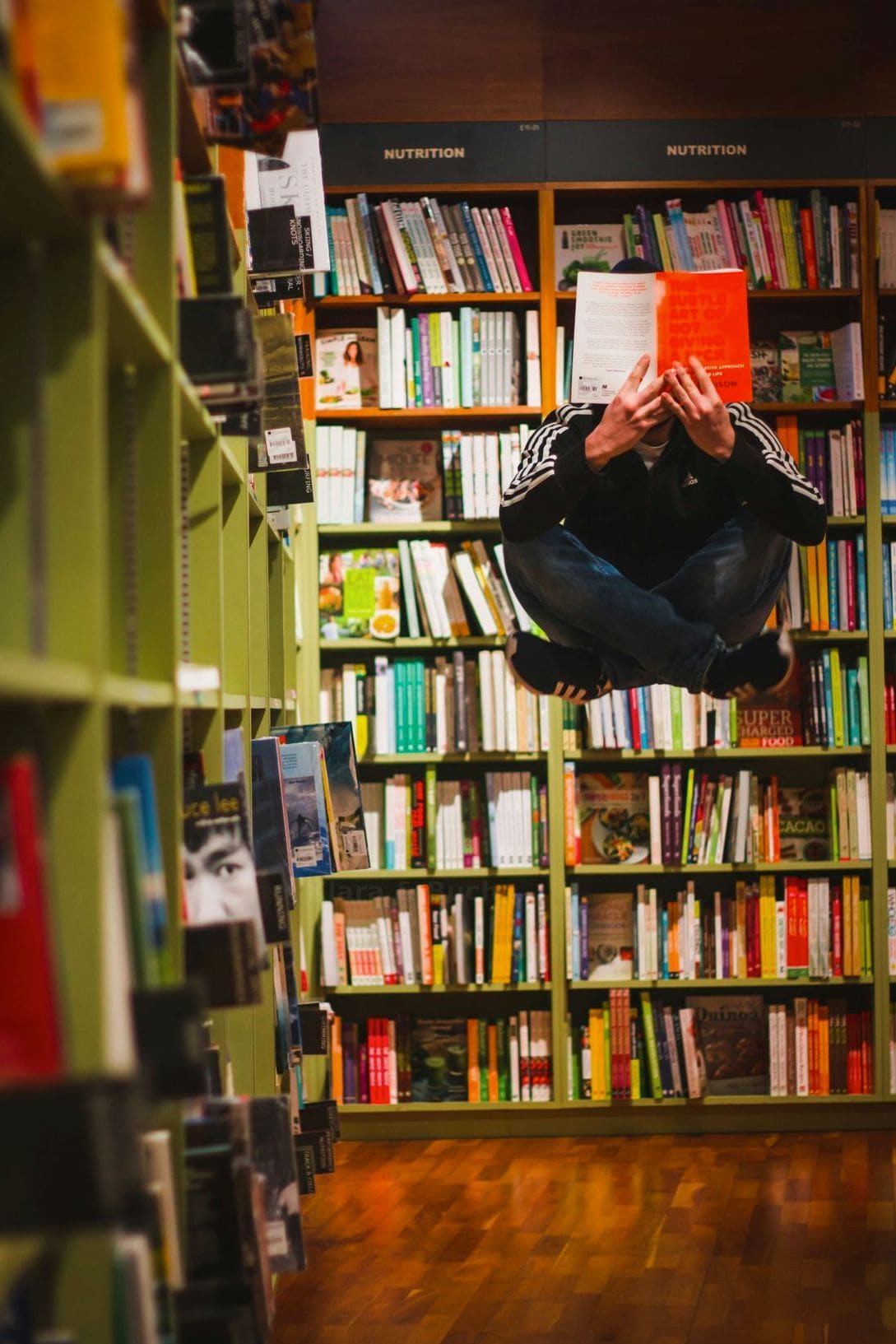 Bestandsübersicht und schnellere Nachbestellung für einen Buchsortimenter
